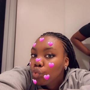 Meet your Posher, Fay